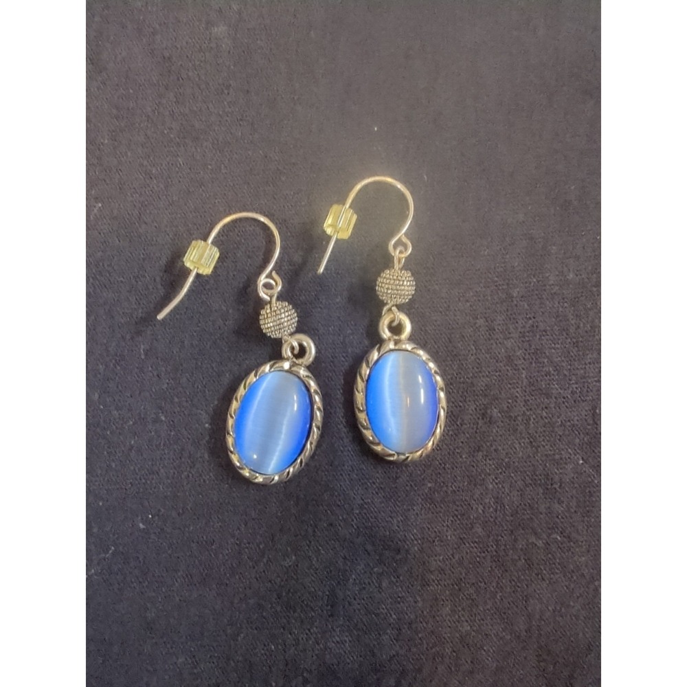 Vintage Silver‎ Toned Blue Cats Eye Dangling Earrings Pierced